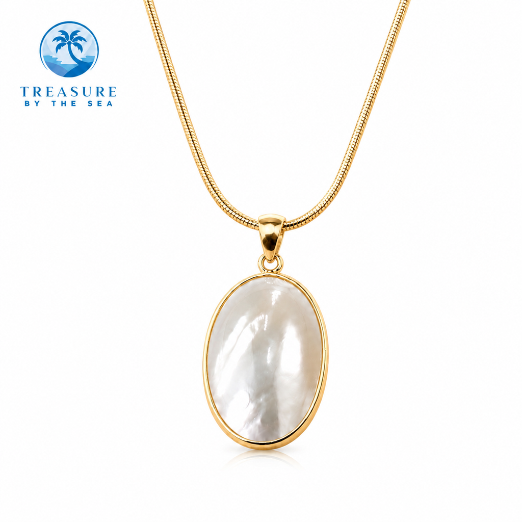 Coastal Pearl Oval Necklace Gold
