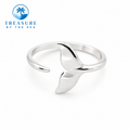 Whale Tail Ring